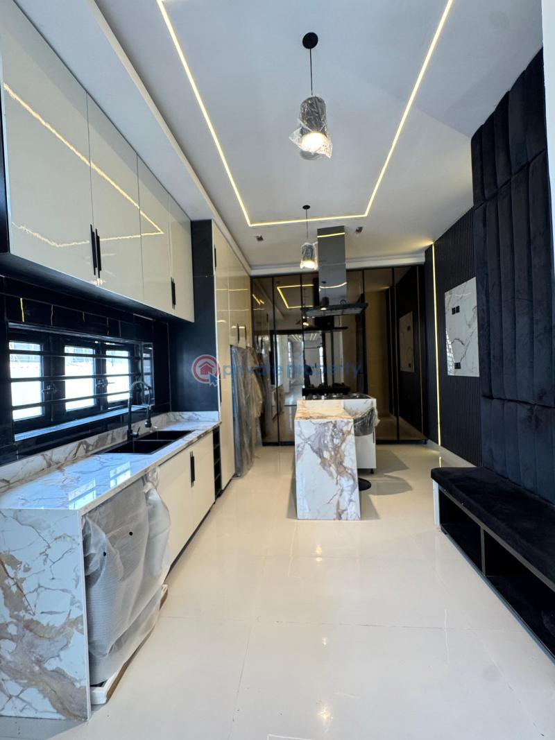 4 bedroom Detached Duplex For Sale Orchid Road Lekki Lagos - 8