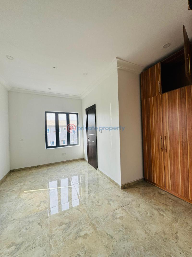 4 bedroom Terraced Duplex For Sale Yaba Lagos - 10