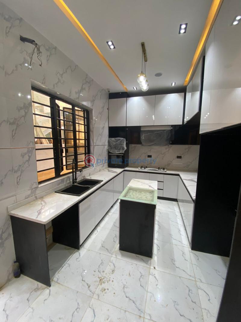 5 bedroom Detached Duplex For Sale Chevron Drive Lekki Lagos - 10
