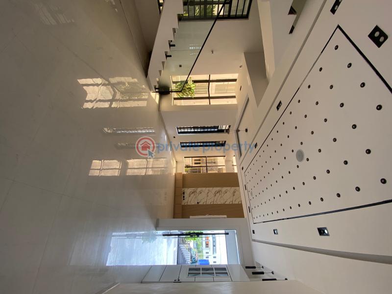 Contemporary design 5 bed mansion - 5 5 bedroom Detached Duplex For Sale Osapa London Lekki Lagos - 5