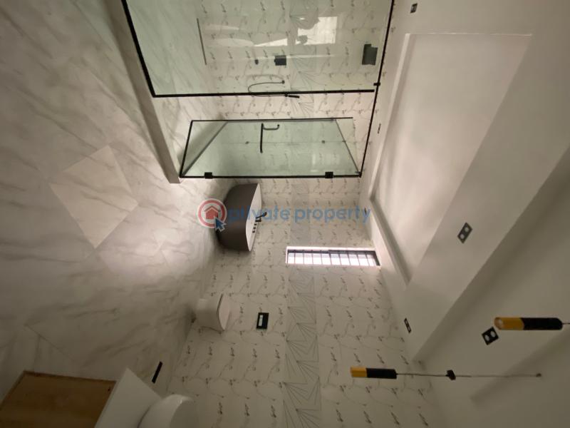 Contemporary design 5 bed mansion - 18 5 bedroom Detached Duplex For Sale Osapa London Lekki Lagos - 18