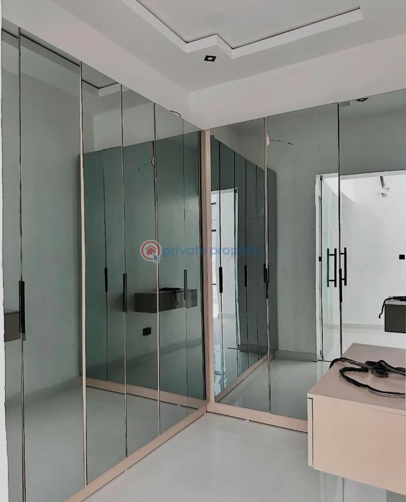4 bedroom Detached Duplex For Sale Secure Estate At 2nd Tollgate Lekki Along Lekki Expressway Lagos - 7