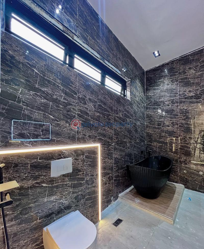 5 bedroom Detached Duplex For Sale Chevron Drive Lekki Lagos - 14