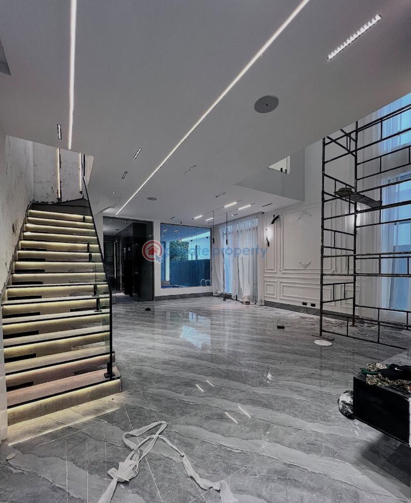 5 bedroom Detached Duplex For Sale Chevron Drive Lekki Lagos - 2