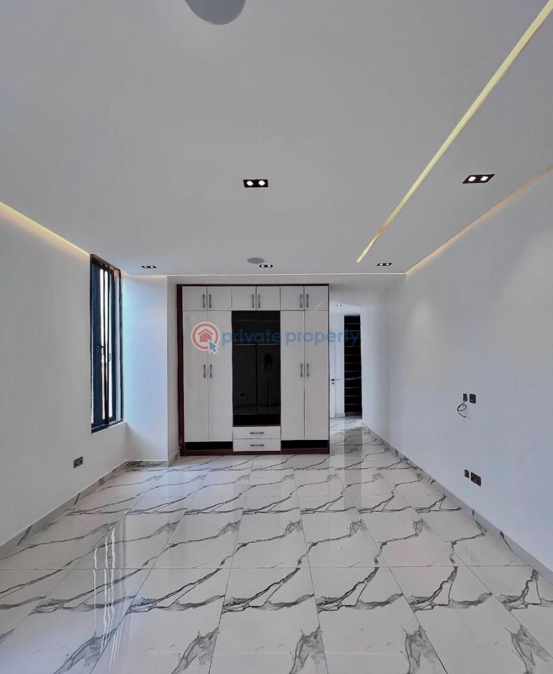 5 bedroom Detached Duplex For Sale Lekki Phase 1 Lagos - 3