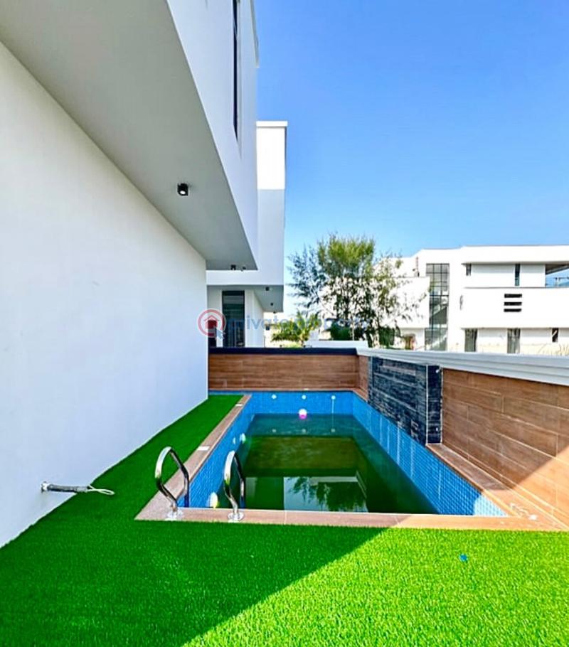 Contemporary designed 5 bedroom fully detached swimming pool duplex with bq - 1 5 bedroom Detached Duplex For Sale Lekki County Homes Ikota Ikota Lekki Lagos - 1