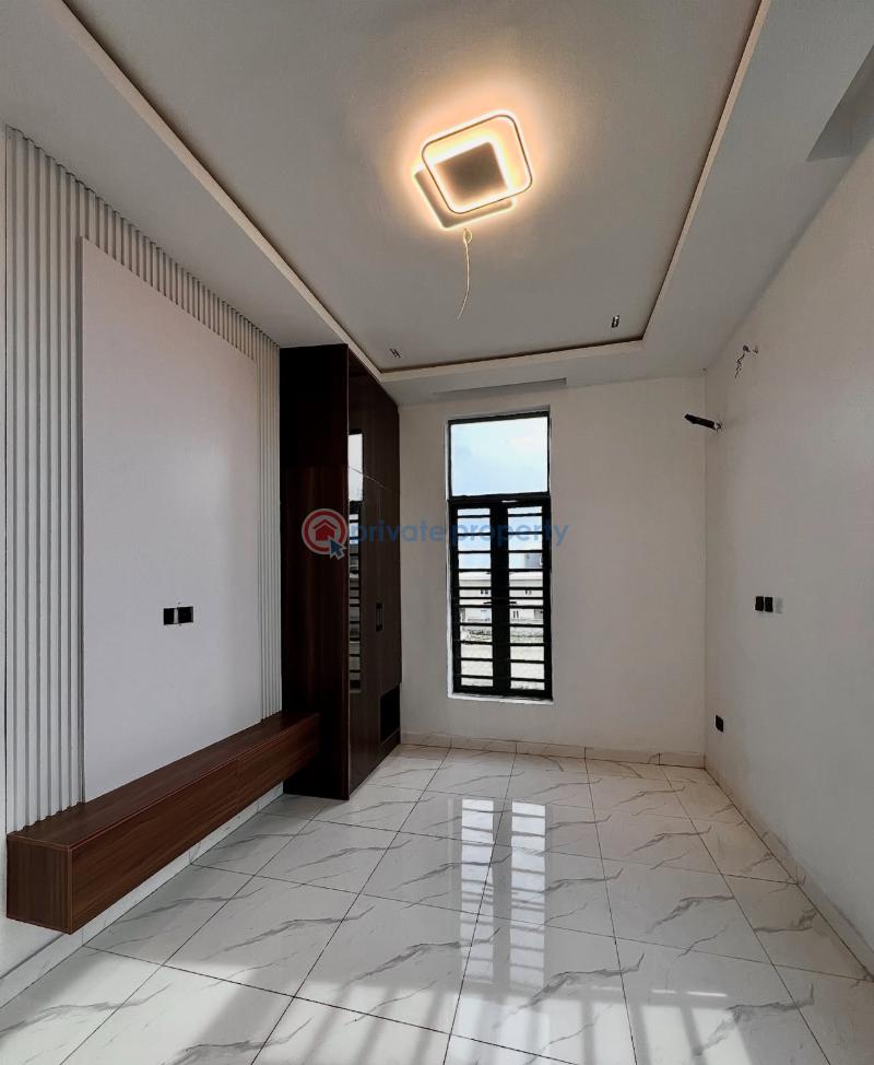 5 bedroom Detached Duplex For Sale Secure Estate At Orchid Lekki Lekki Expressway Lagos - 17