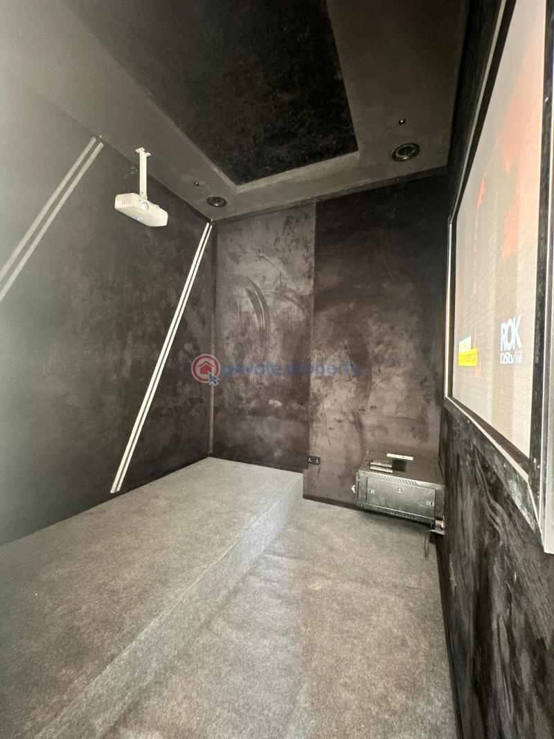 5 bedroom Detached Duplex For Sale Ikota Estate Ikota Lekki Lagos - 6