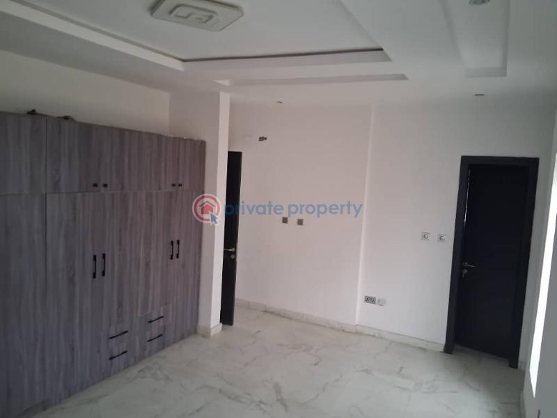 5 bedroom Detached Duplex For Sale Hampton Lake Chevron Drive Lekki Lagos - 36