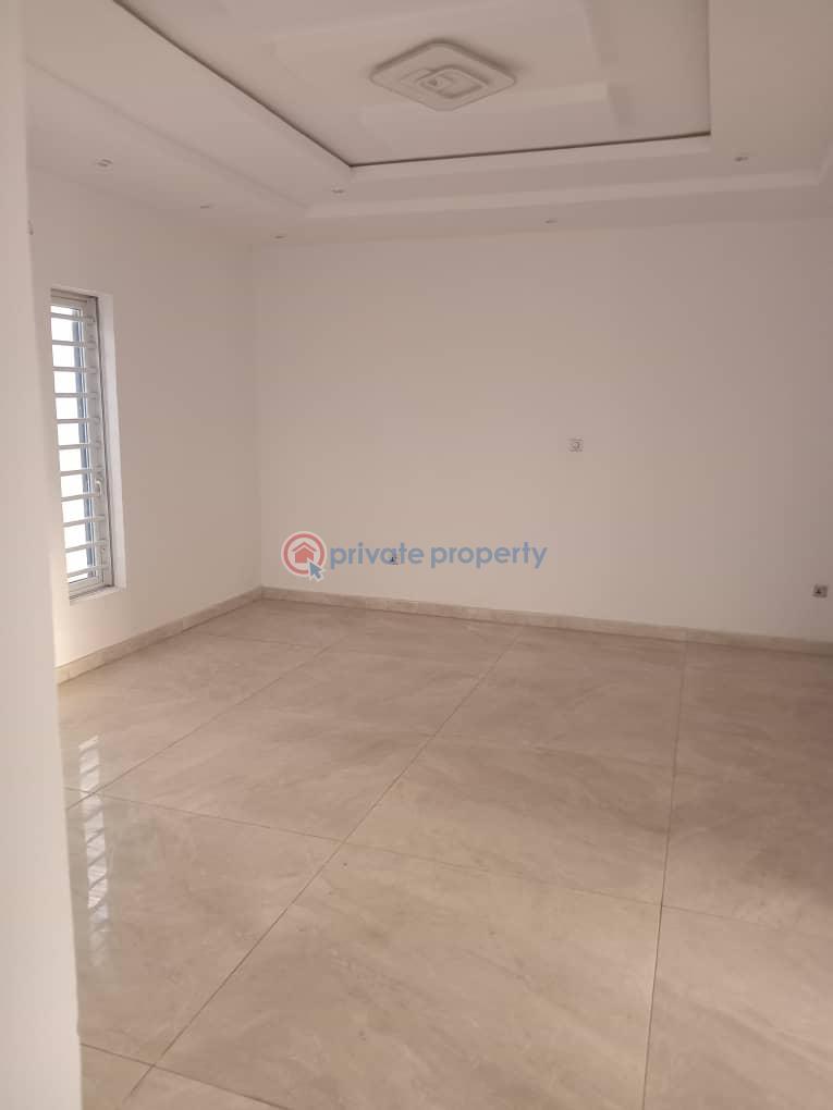 5 bedroom Detached Duplex For Sale Hampton Lake Chevron Drive Lekki Lagos - 6