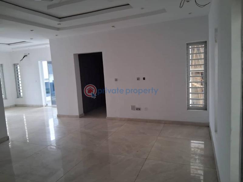 5 bedroom Detached Duplex For Sale Hampton Lake Chevron Drive Lekki Lagos - 42