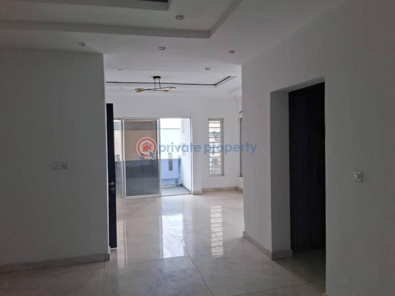 5 bedroom Detached Duplex For Sale Hampton Lake Chevron Drive Lekki Lagos - 43