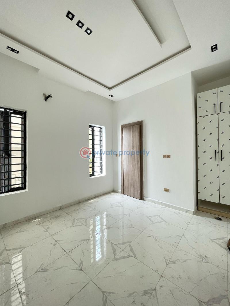 Contemporary finished 5 bedroom fully detached duplex with bq - 6 5 bedroom Detached Duplex For Sale Secure Estate At Ajah Lekki Ajah Lagos - 6