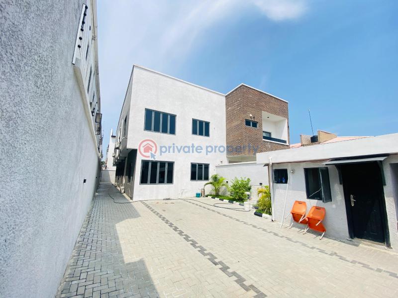 2 bedroom Block Of Flats For Rent Salem Ilasan Lekki Lagos - 5