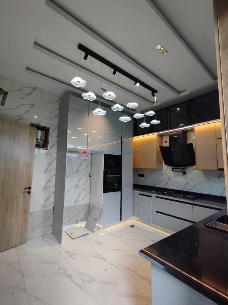 4 bedroom Terrace For Sale Lekki Phase 1 Lagos - 10