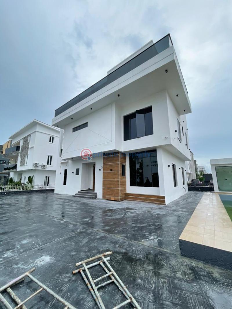 4 bedroom Detached Duplex For Sale Estate Jakande Lekki Lagos - 0