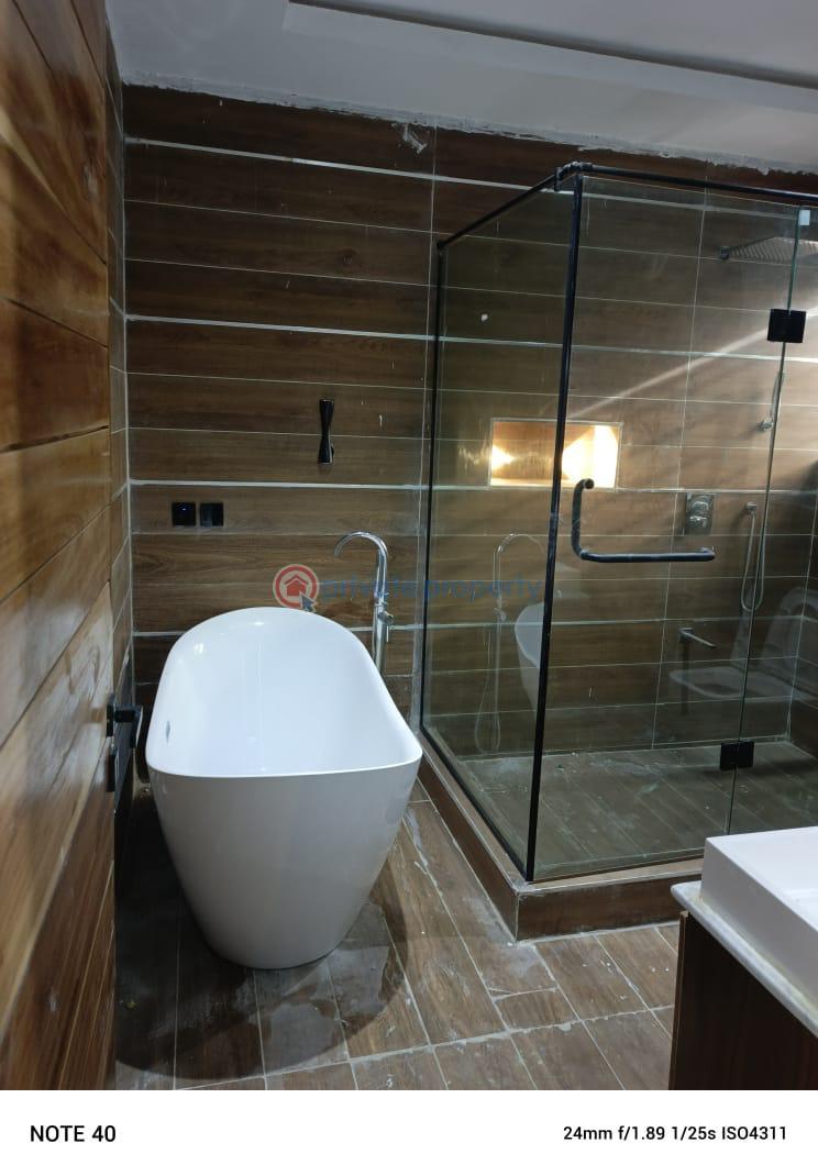 4 bedroom Detached Duplex For Sale Estate Jakande Lekki Lagos - 10