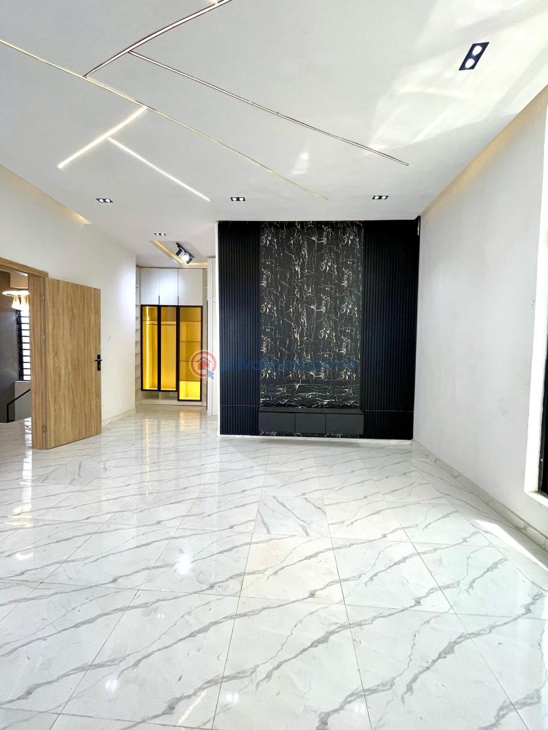 4 bedroom Detached Duplex For Sale Ikota Lekki Lagos - 12