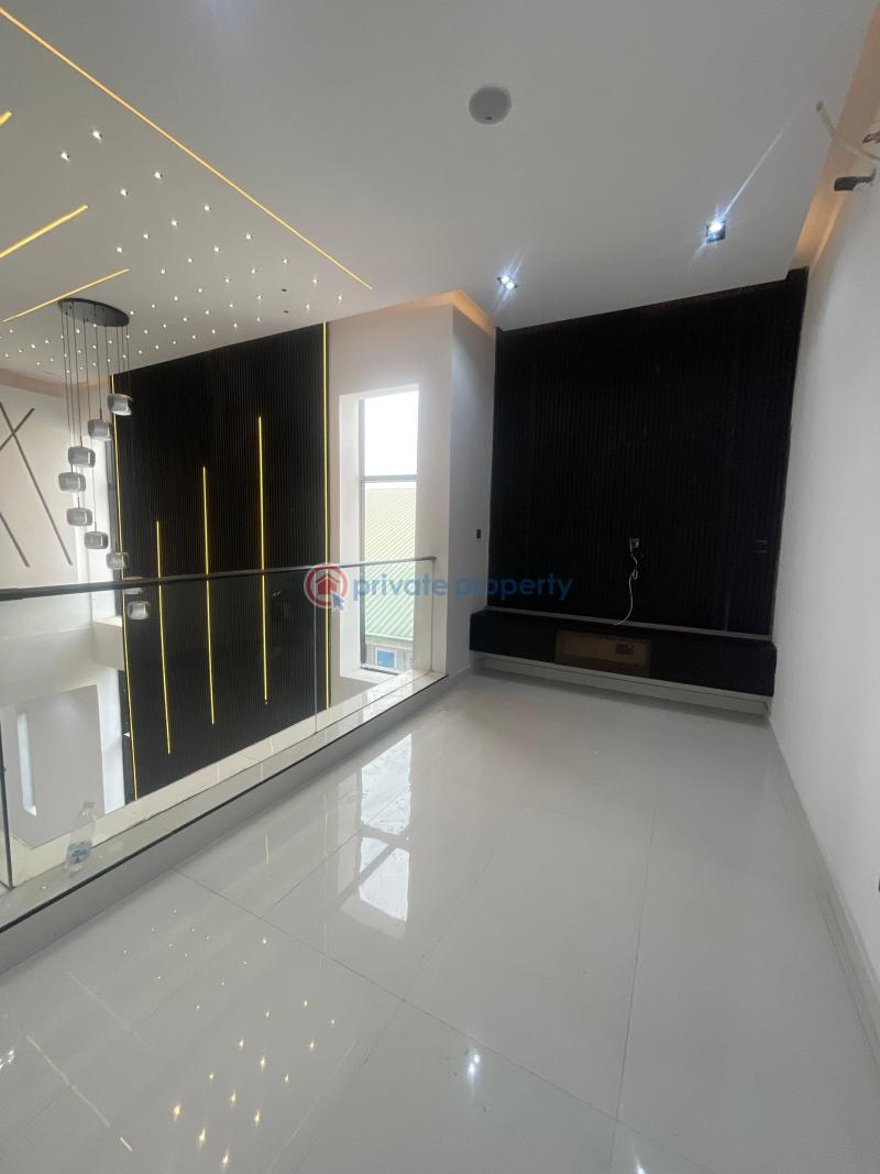 5 bedroom Detached Duplex For Sale Idado Lekki Lagos - 2