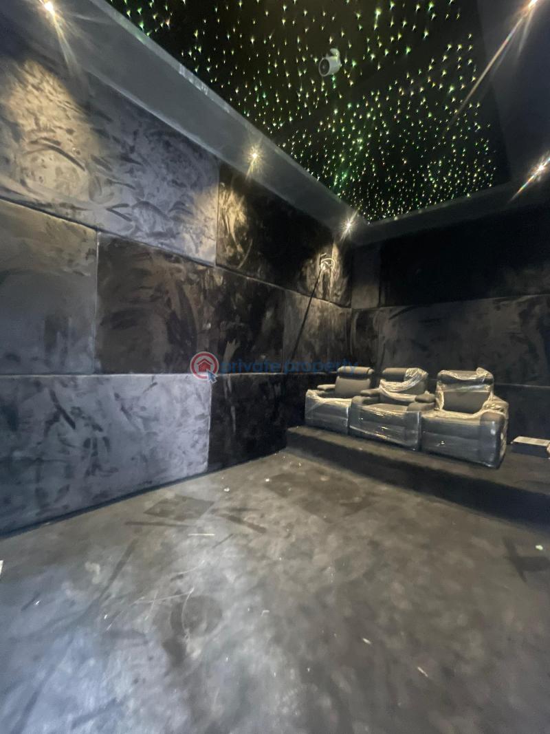 5 bedroom Detached Duplex For Sale Idado Lekki Lagos - 9