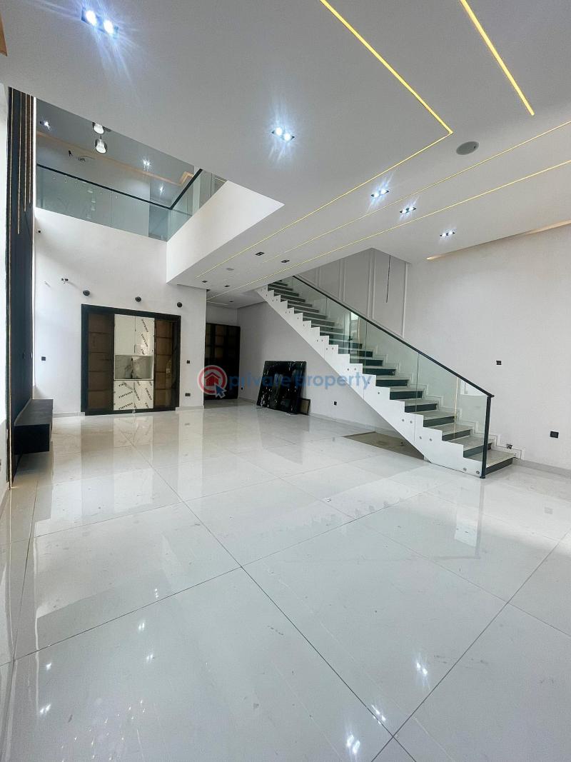 5 bedroom Detached Duplex For Sale Idado Lekki Lagos - 3