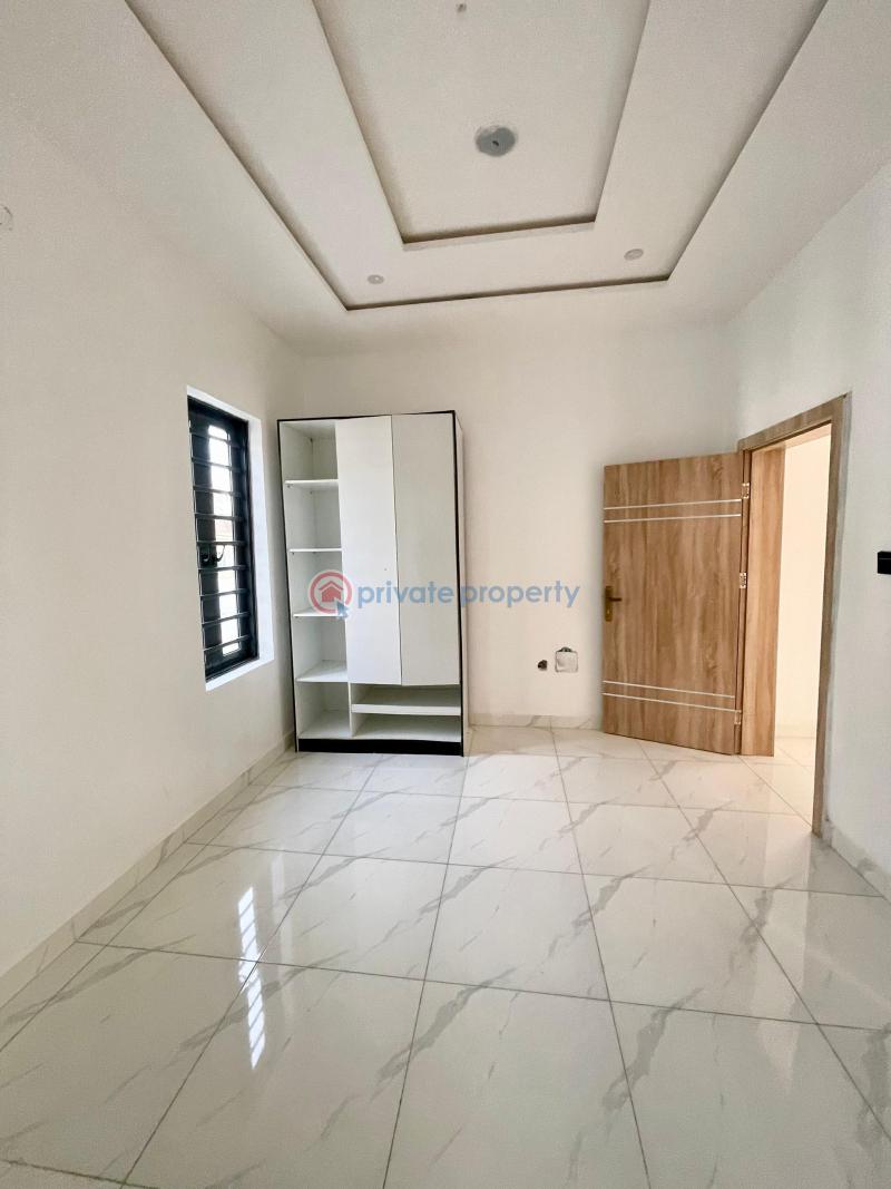 5 bedroom Detached Duplex For Sale Ologolo Lekki Lagos - 2