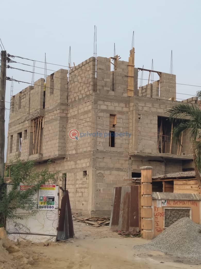 5 bedroom Detached Duplex For Sale Gbagada Phase 2, Gbagada Lagos - 1