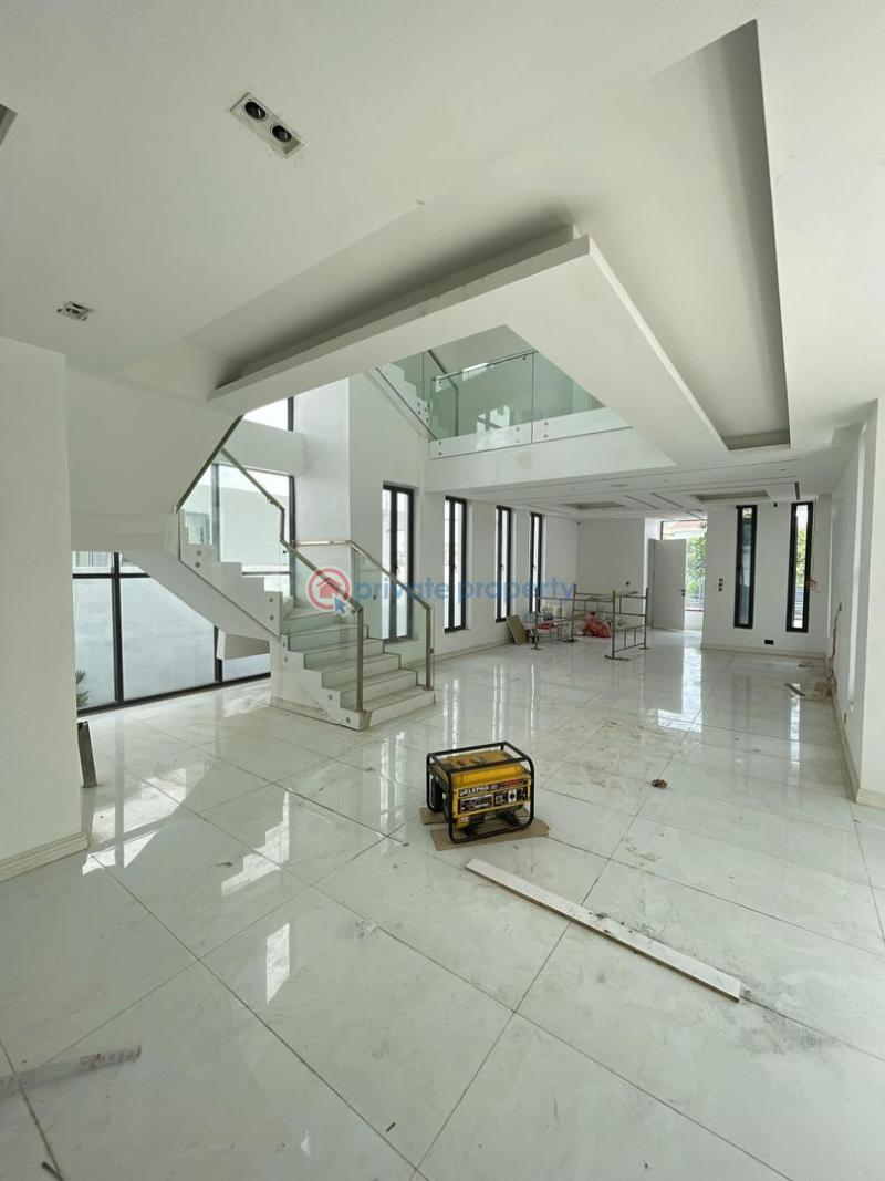 5 bedroom Detached Duplex For Sale Osapa London Lekki Lagos - 2