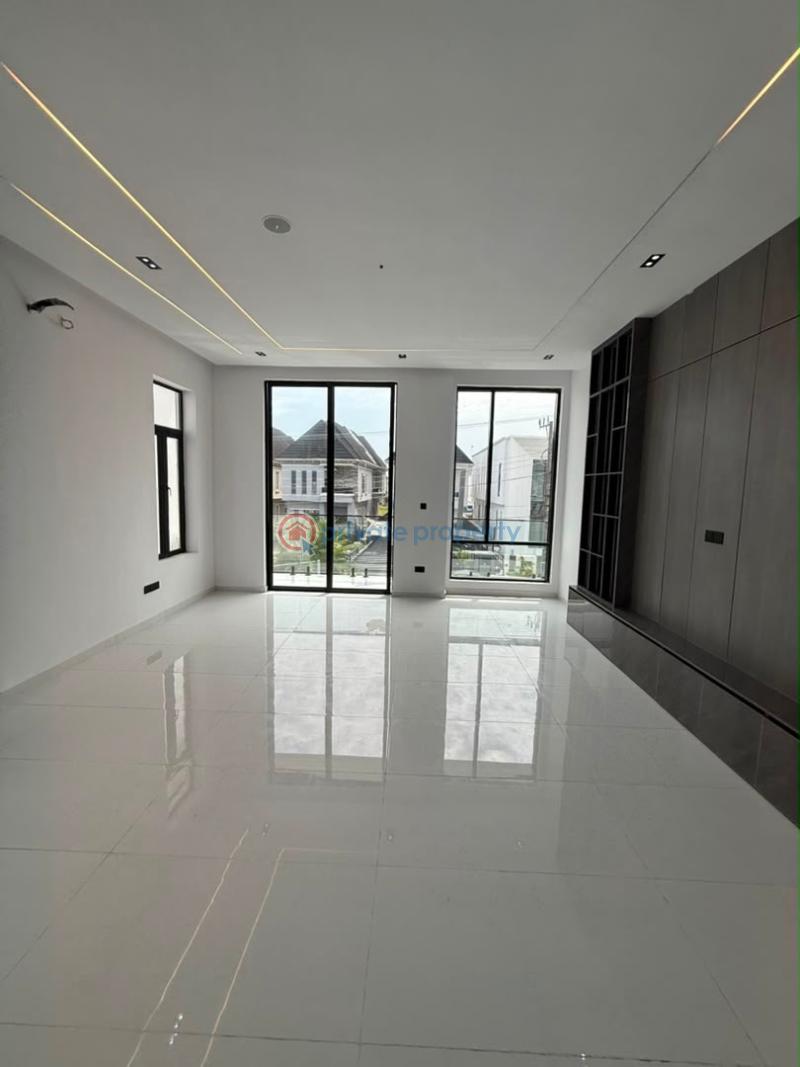 5 bedroom Detached Duplex For Sale Ikota Lekki Lagos - 3