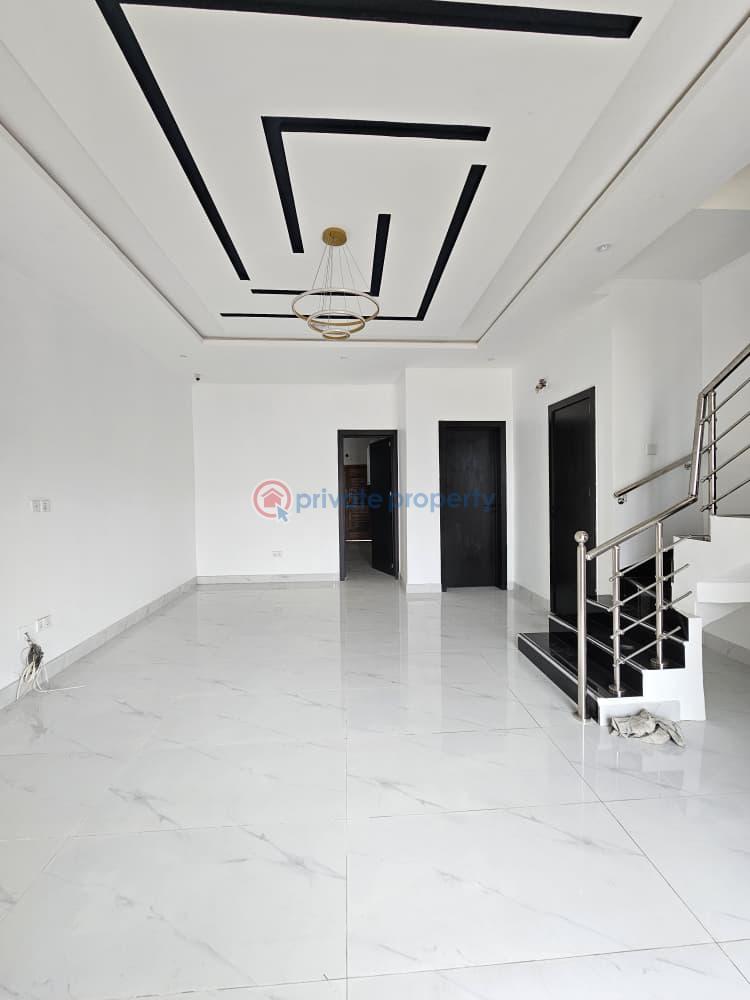 Contemporary spacious 4 bedroom semi-detached duplex with bq - 9 4 bedroom Semi detached Duplex For Sale Chevron Drive Lekki Lagos - 9
