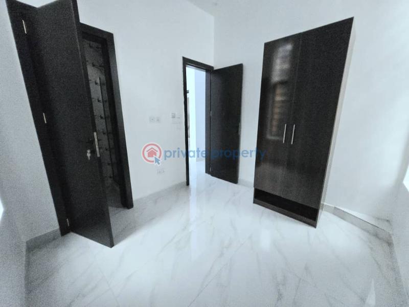 Contemporary spacious 4 bedroom semi-detached duplex with bq - 7 4 bedroom Semi detached Duplex For Sale Chevron Drive Lekki Lagos - 7