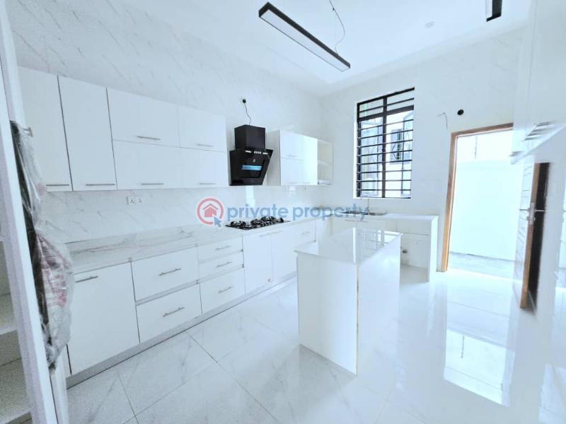 Contemporary spacious 4 bedroom semi-detached duplex with bq - 11 4 bedroom Semi detached Duplex For Sale Chevron Drive Lekki Lagos - 11
