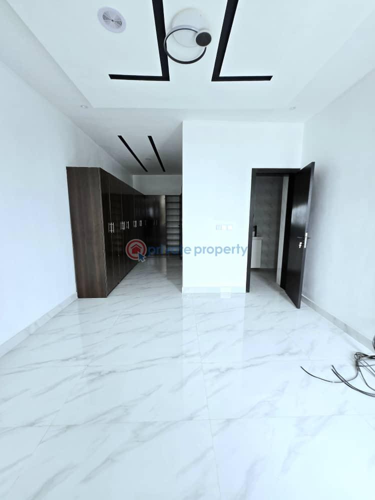 Contemporary spacious 4 bedroom semi-detached duplex with bq - 3 4 bedroom Semi detached Duplex For Sale Chevron Drive Lekki Lagos - 3