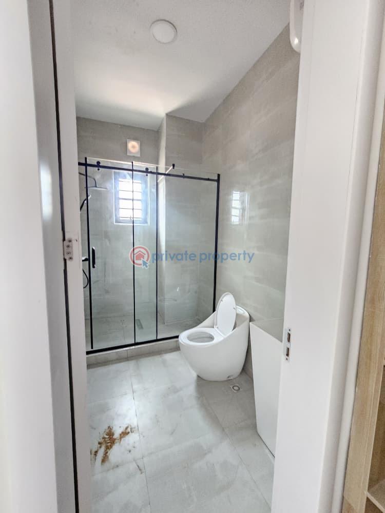 Contemporary spacious 4 bedroom terrace duplex with swimming pool - 9 4 bedroom Terraced Duplex For Sale Victoria Island Lagos - 9