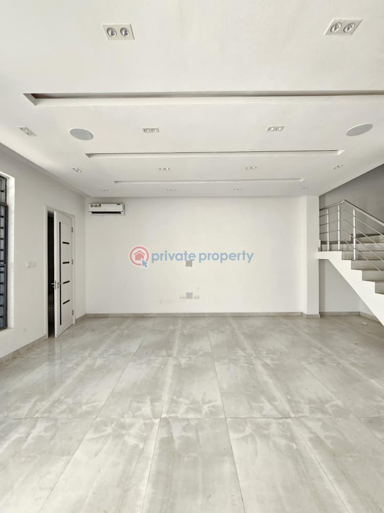 Contemporary spacious 4 bedroom terrace duplex with swimming pool - 8 4 bedroom Terraced Duplex For Sale Victoria Island Lagos - 8