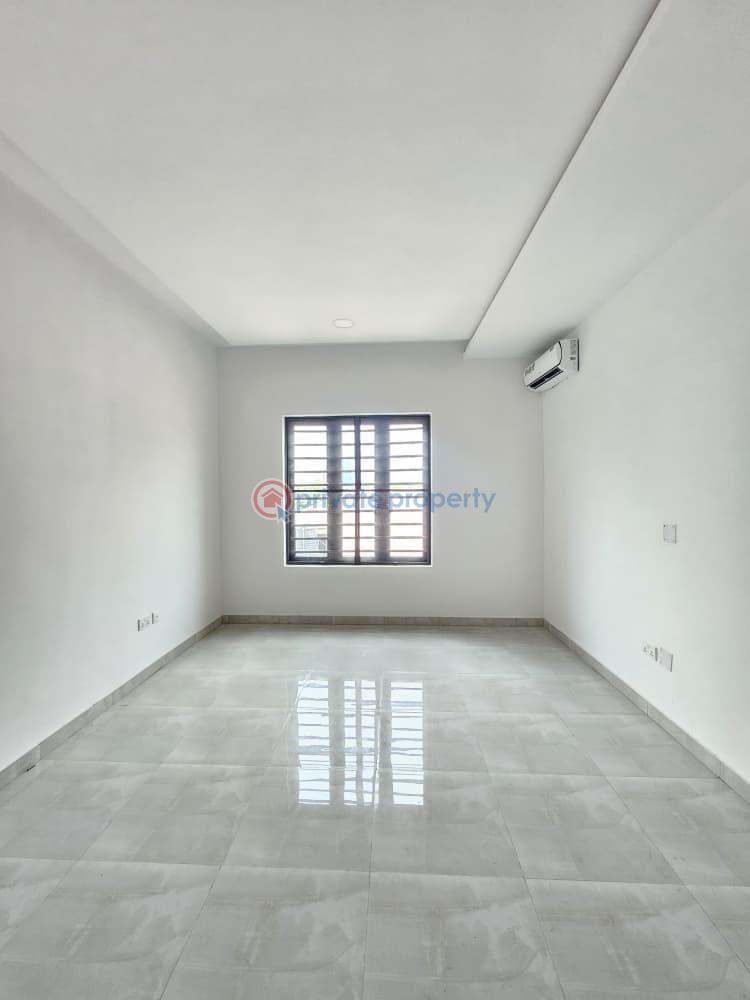 Contemporary spacious 4 bedroom terrace duplex with swimming pool - 11 4 bedroom Terraced Duplex For Sale Victoria Island Lagos - 11