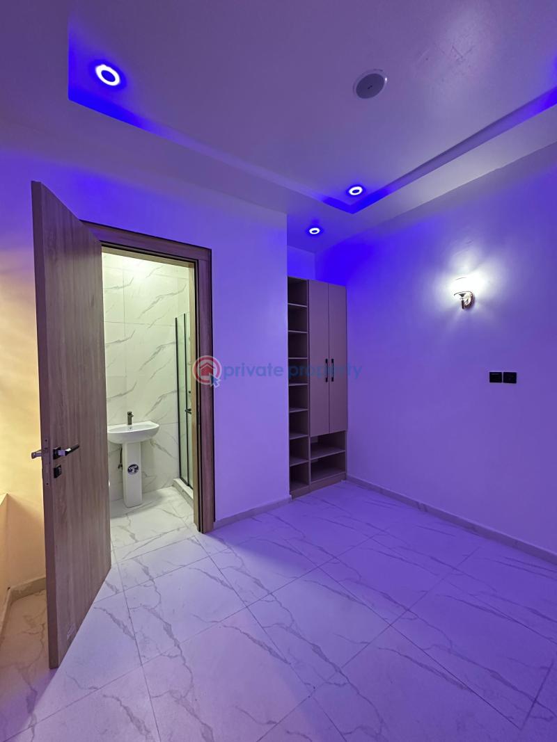 Contemporary spacious 5 bedroom fully detached duplex with bq with roof terrace - 22 5 bedroom Detached Duplex For Sale Chevron Drive Lekki Lagos - 22