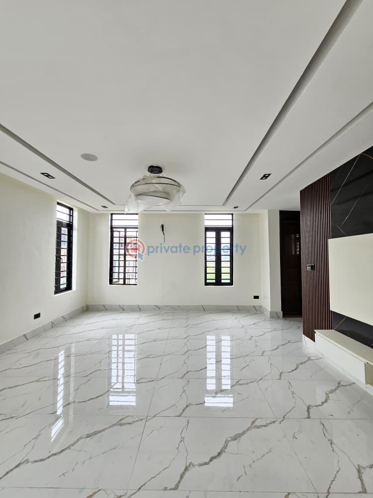 Contemporary spacious 5 bedroom fully detached duplex with bq - 11 5 bedroom Detached Duplex For Sale Lekki Phase 1 Lagos - 11