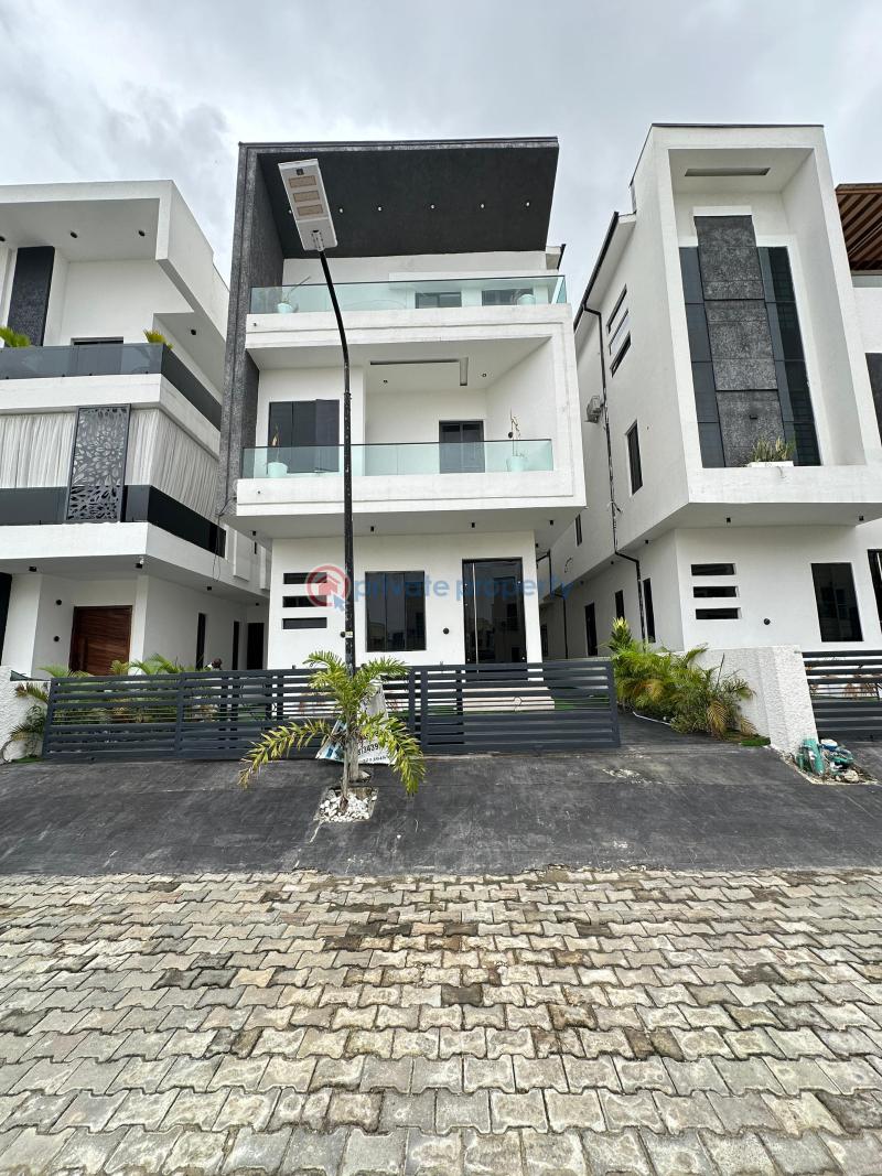 5 bedroom Detached Duplex For Sale Chevron Drive Lekki Lagos - 1