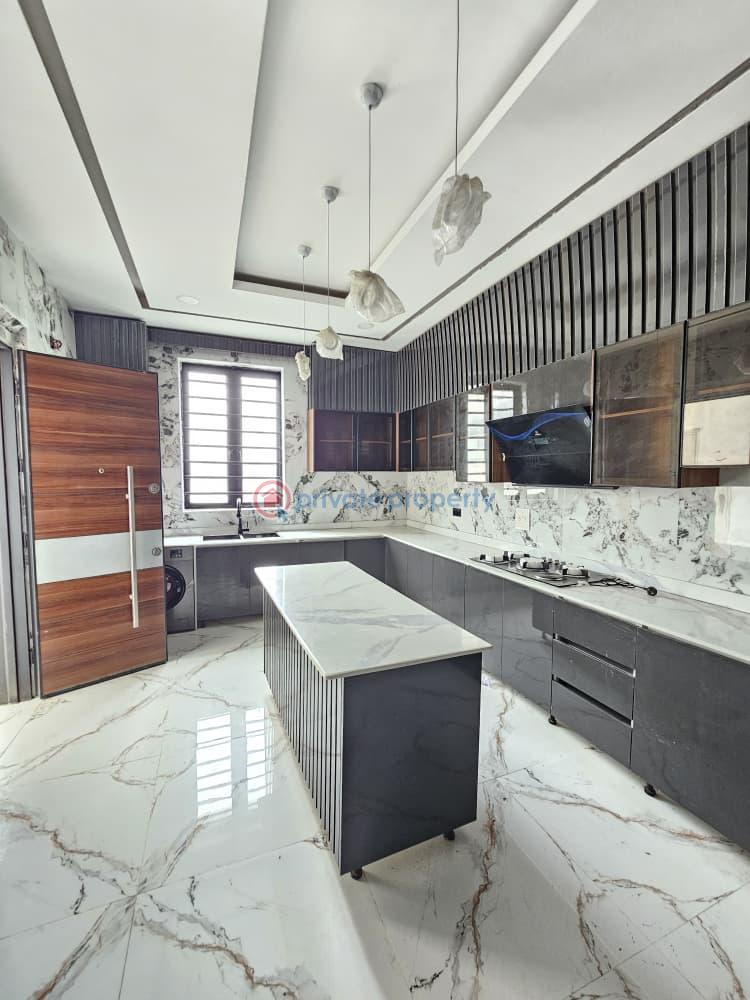 Contemporary spacious 5 bedroom fully detached duplex with bq - 16 5 bedroom Detached Duplex For Sale Lekki Phase 1 Lagos - 16