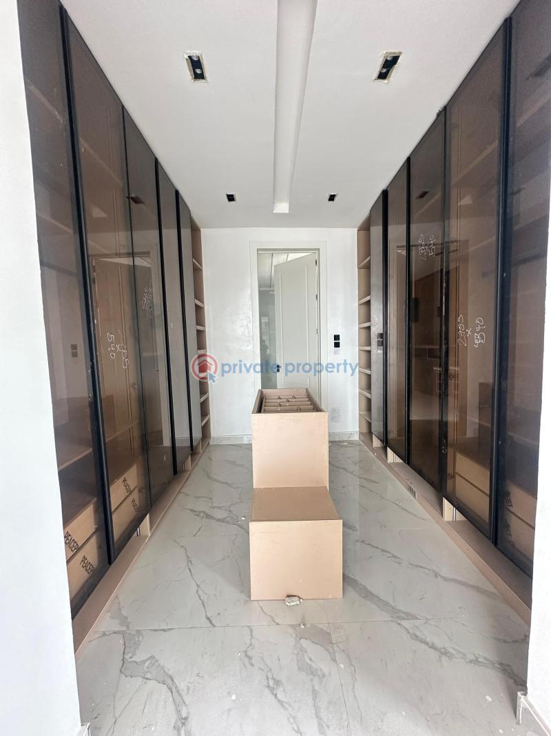 Contemporary spacious 5 bedroom fully detached duplex bq, rooftop - 12 5 bedroom Detached Duplex For Sale Lekki Phase 1 Lagos - 12