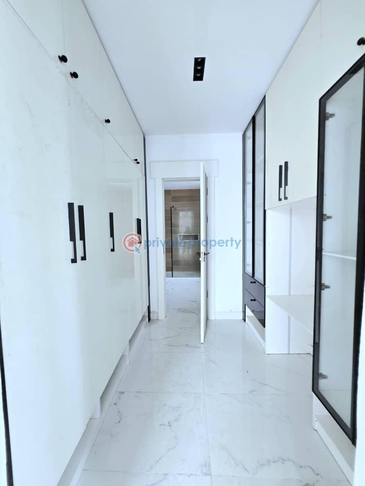 Contemporary spacious 5 bedroom fully detached duplex - 4 5 bedroom Detached Duplex For Sale Chevron Drive Lekki Lagos - 4