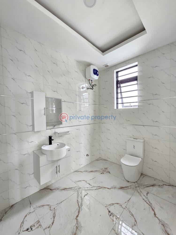 Contemporary spacious 5 bedroom fully detached duplex with bq - 9 5 bedroom Detached Duplex For Sale Lekki Phase 1 Lagos - 9