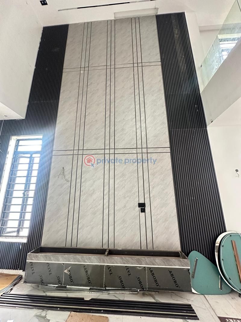 Contemporary spacious 5 bedroom fully detached duplex bq, rooftop - 7 5 bedroom Detached Duplex For Sale Lekki Phase 1 Lagos - 7