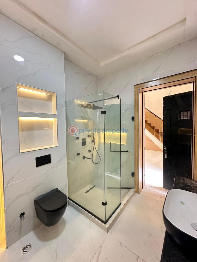 Contemporary spacious 5 bedroom fully detached duplex with bq with roof terrace - 17 5 bedroom Detached Duplex For Sale Chevron Drive Lekki Lagos - 17