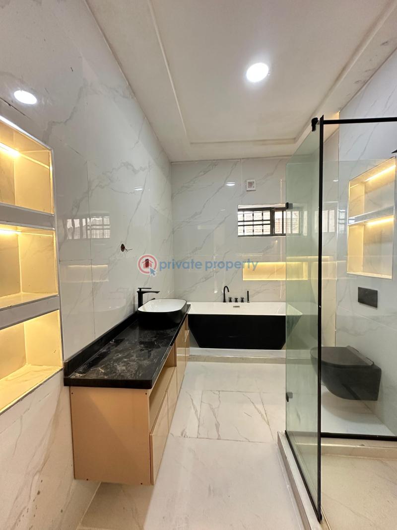 Contemporary spacious 5 bedroom fully detached duplex with bq with roof terrace - 16 5 bedroom Detached Duplex For Sale Chevron Drive Lekki Lagos - 16