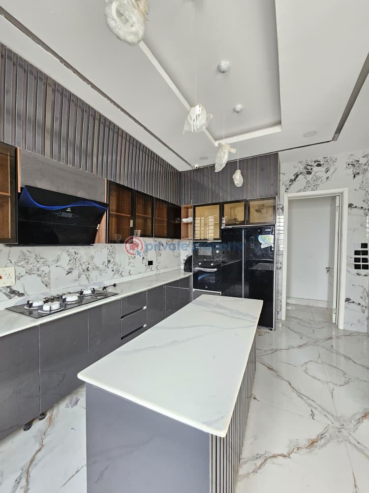 Contemporary spacious 5 bedroom fully detached duplex with bq - 17 5 bedroom Detached Duplex For Sale Lekki Phase 1 Lagos - 17