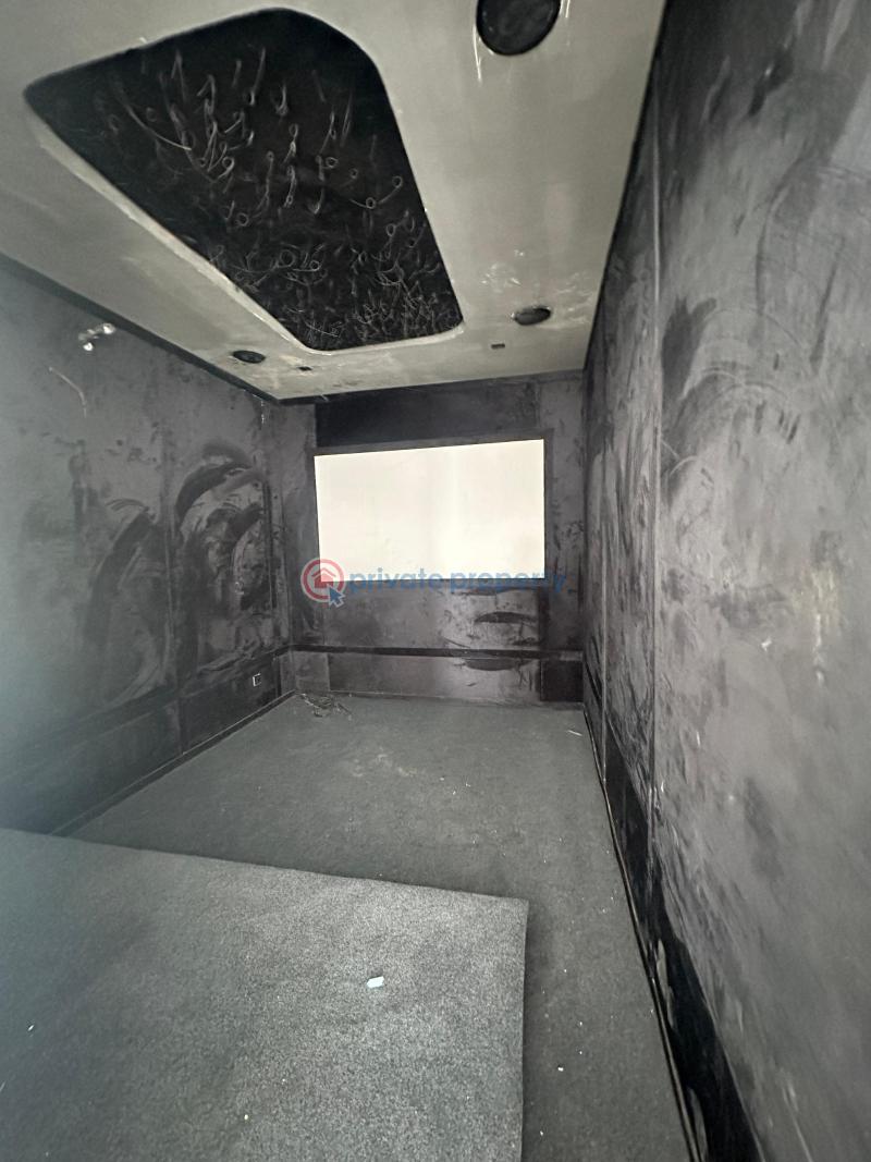 Contemporary spacious 5 bedroom fully detached duplex bq, rooftop - 17 5 bedroom Detached Duplex For Sale Lekki Phase 1 Lagos - 17