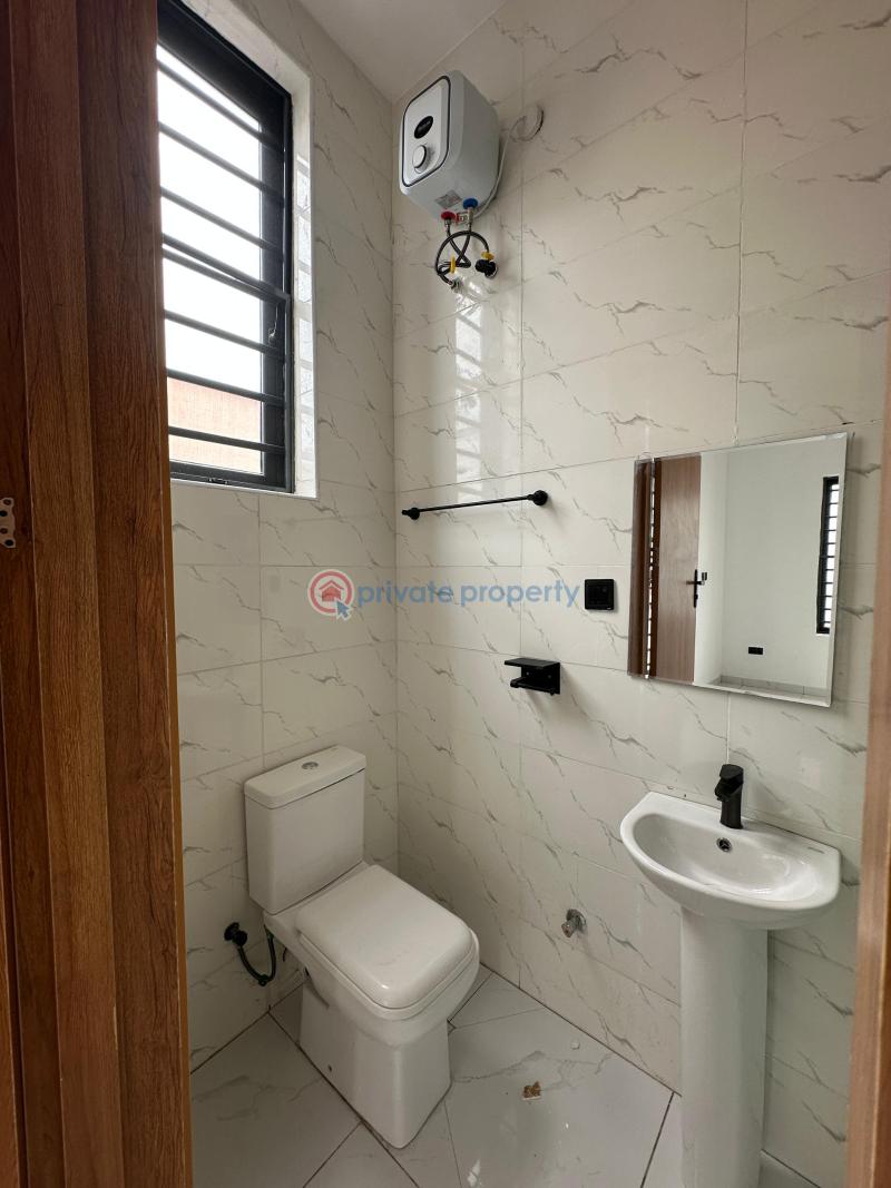 Contemporary spacious 5 bedroom fully duplex with bq - 6 5 bedroom Detached Duplex For Sale Victoria Garden City Lekki Lagos - 6
