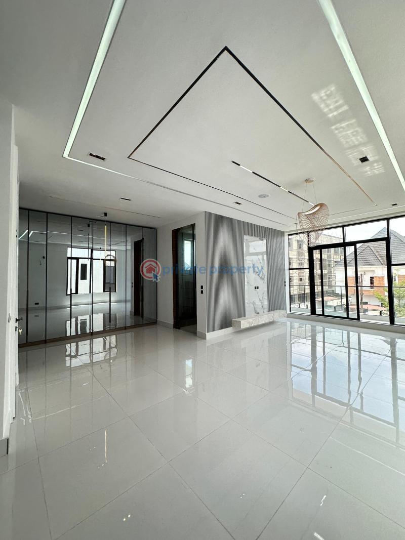 Contemporary spacious luxury 5 bedroom fully detached duplex with bq swimming pool and gym room - 17 5 bedroom Detached Duplex For Sale Lekki Lagos - 17